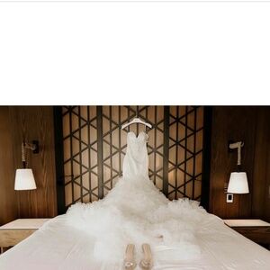 Elegant Winnie Couture wedding dress